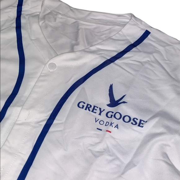 Grey Goose Jersey Mens - Picture 2 of 2
